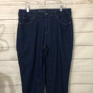 Basic Editions Classic Slim Jeans Size 14